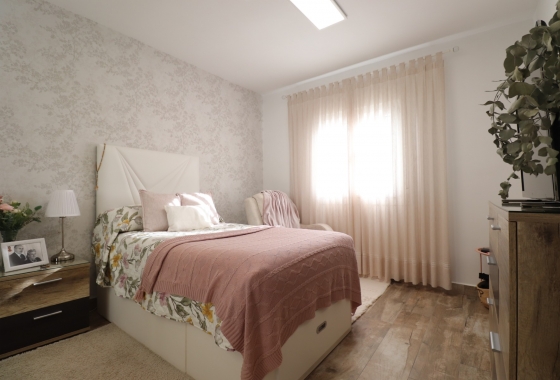 Resale - Villa - Orihuela Costa - Villamartín