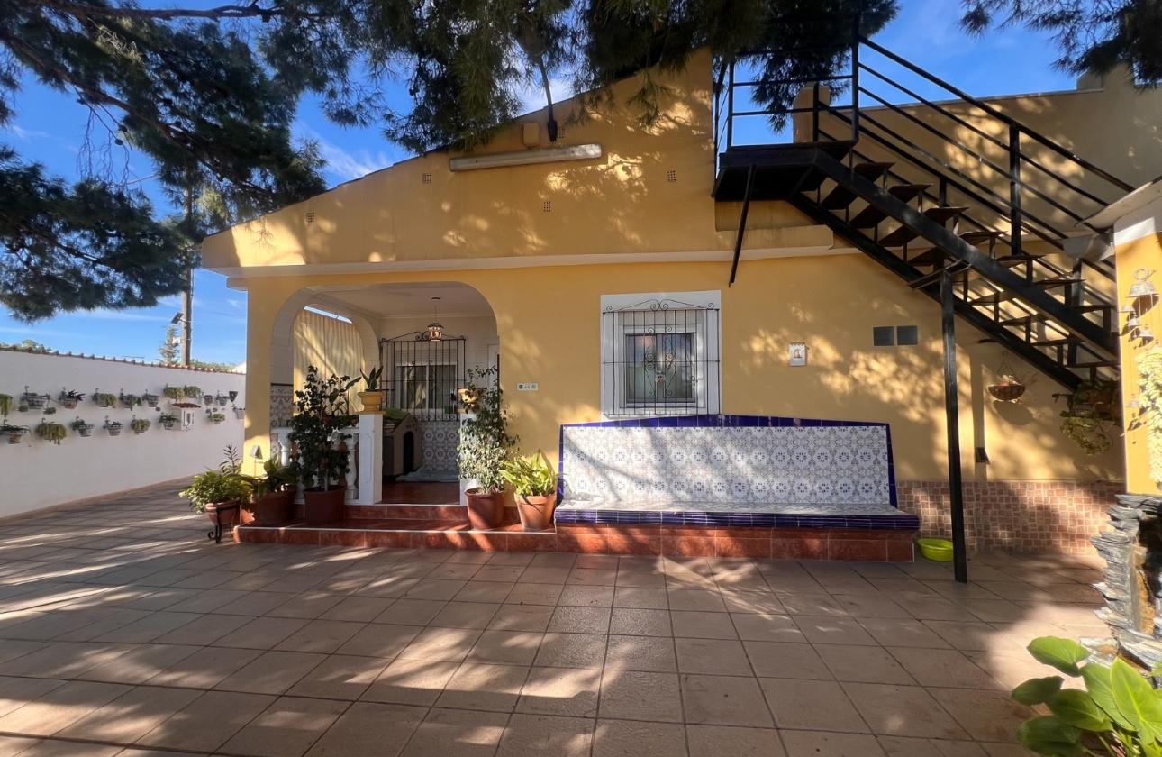 Resale - Finca / Country Property - Alicante - Moralet - Cañada del Fenollar