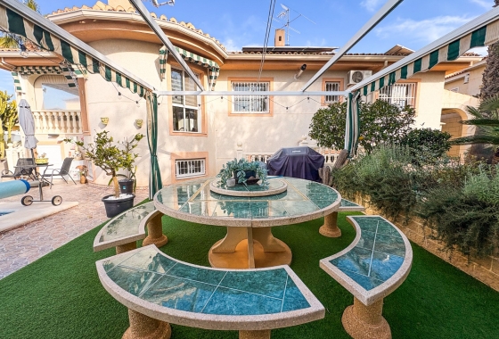 Herverkoop - Villa - Benijofar