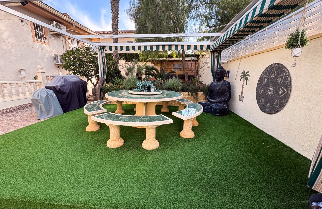 Herverkoop - Villa - Benijofar