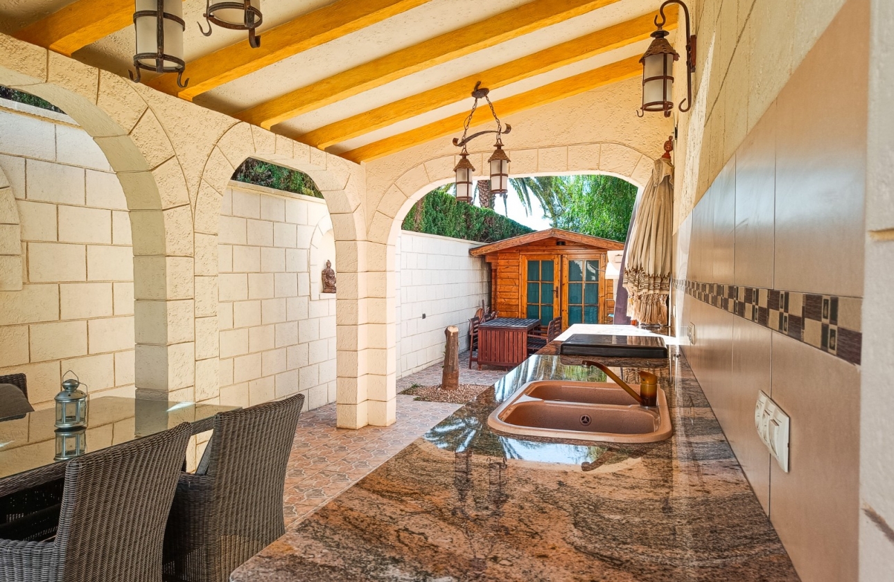 Herverkoop - Villa - Benijofar