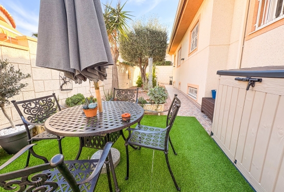 Herverkoop - Villa - Benijofar