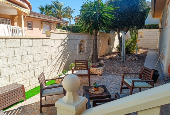 Herverkoop - Villa - Benijofar