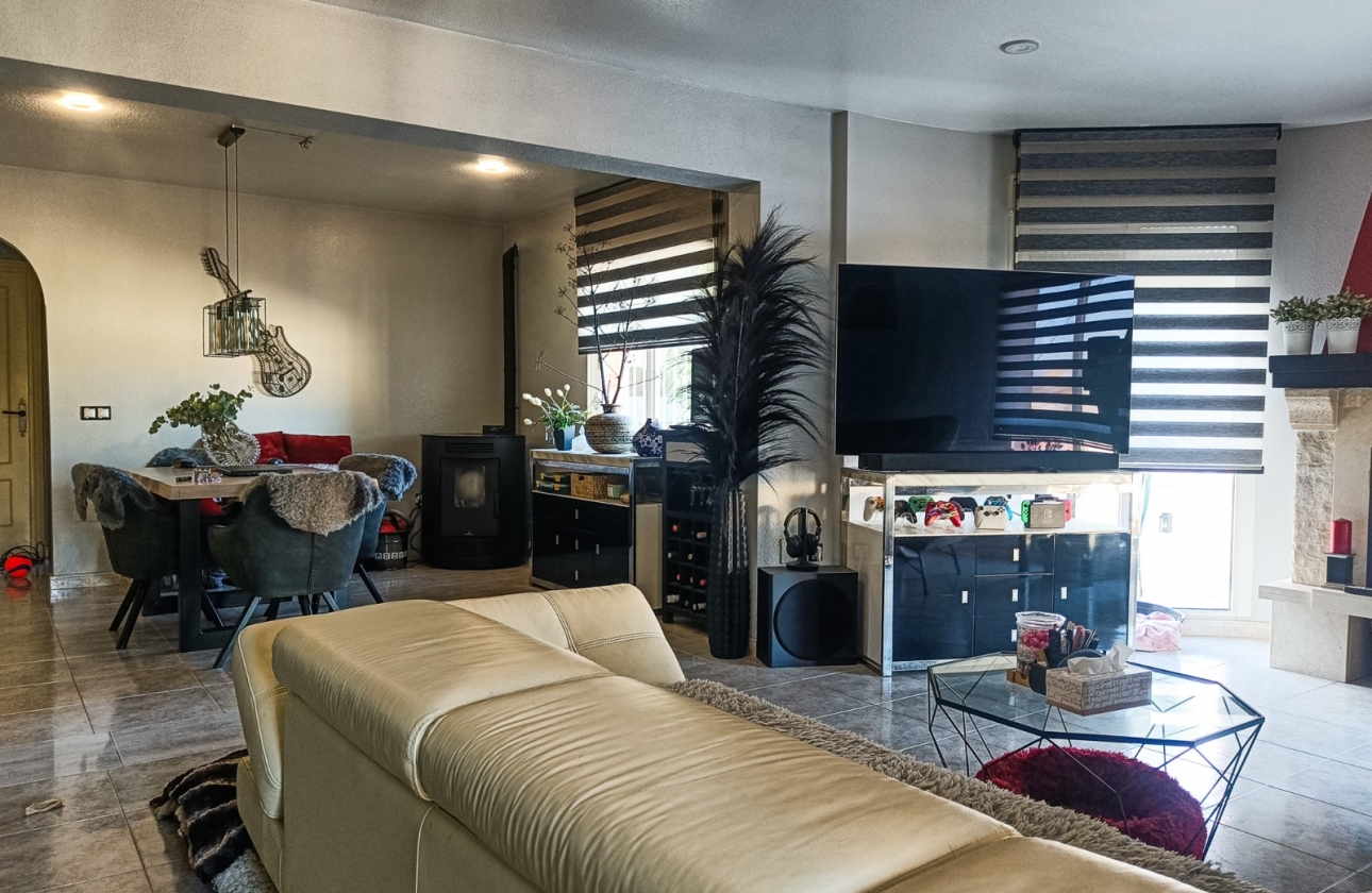 Herverkoop - Villa - Benijofar