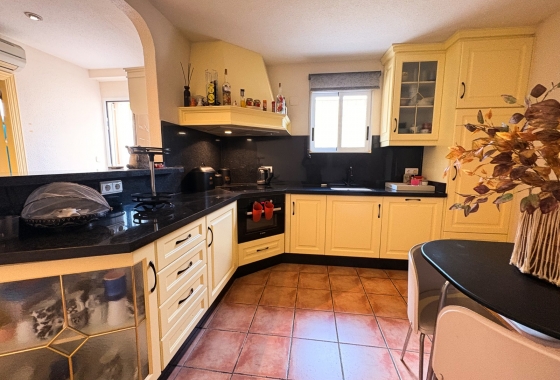 Herverkoop - Villa - Benijofar