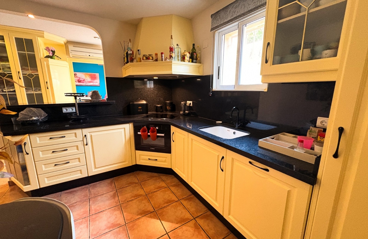 Herverkoop - Villa - Benijofar