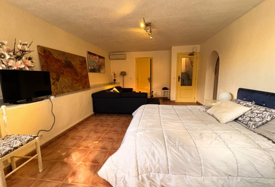 Herverkoop - Villa - Benijofar