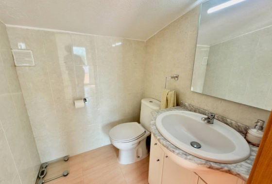 Herverkoop - Villa - Hondón de los Fráiles