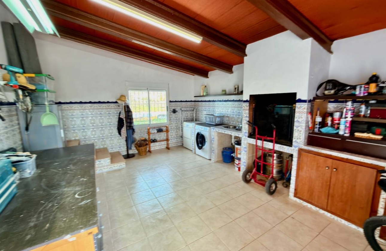 Herverkoop - Villa - Hondón de los Fráiles