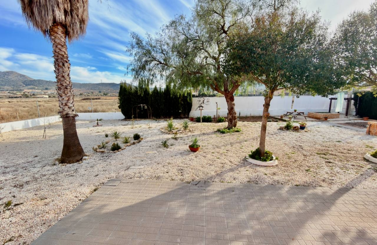 Herverkoop - Villa - Hondón de los Fráiles