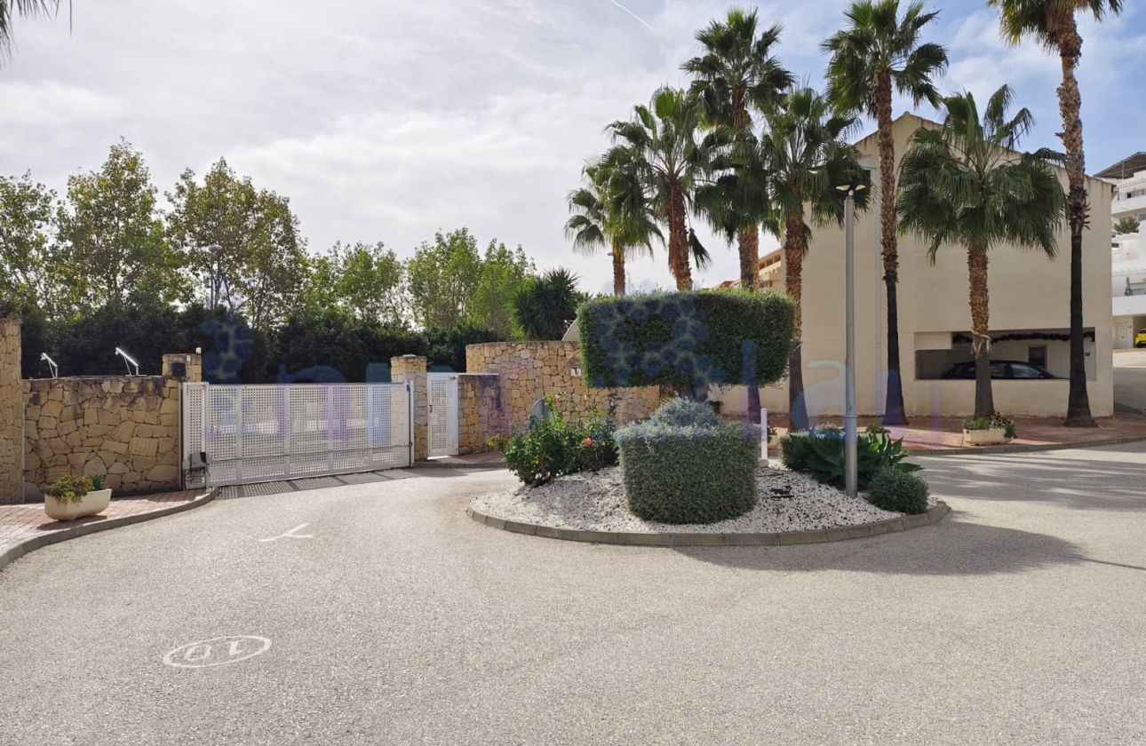 Reventa - Casa - Relleu