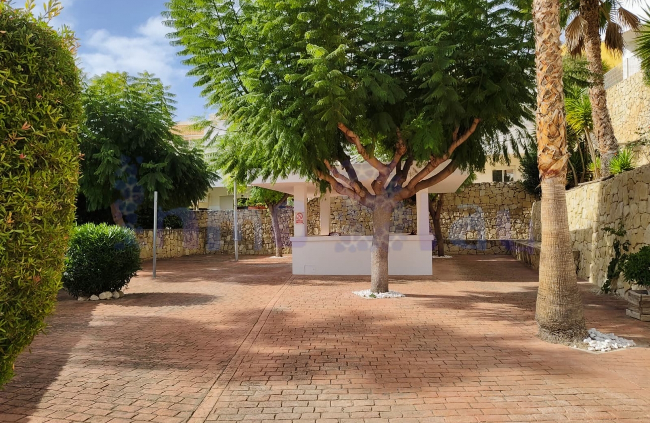 Reventa - Casa - Relleu