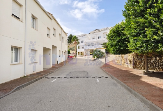 Reventa - Casa - Relleu