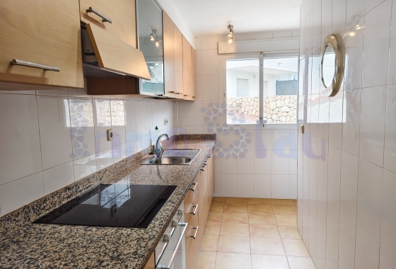 Reventa - Casa - Relleu