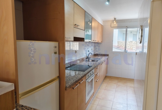 Reventa - Casa - Relleu