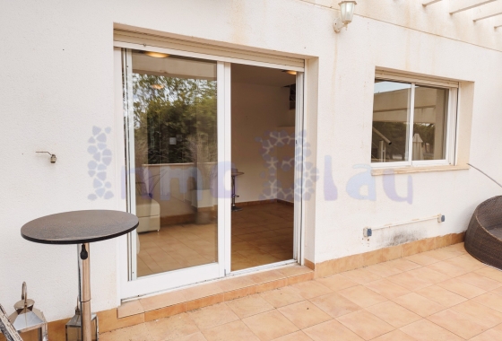 Reventa - Casa - Relleu