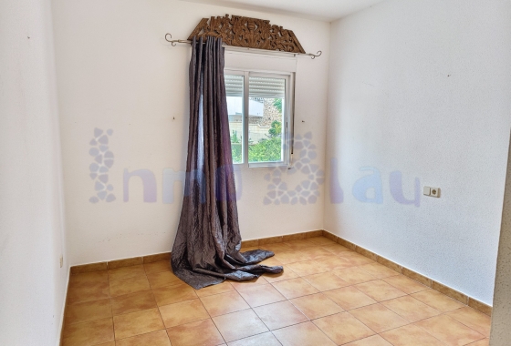 Reventa - Casa - Relleu