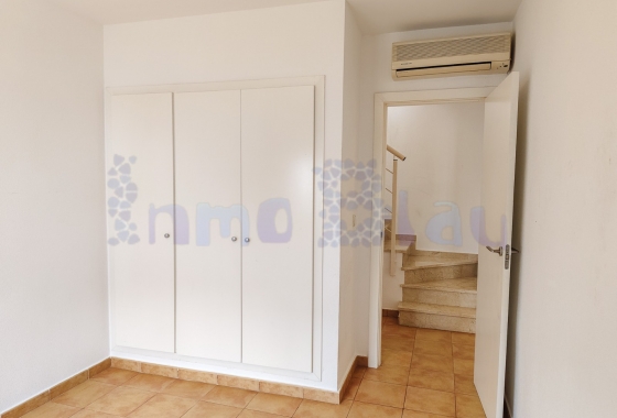 Reventa - Casa - Relleu