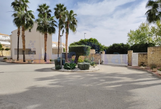 Reventa - Casa - Relleu