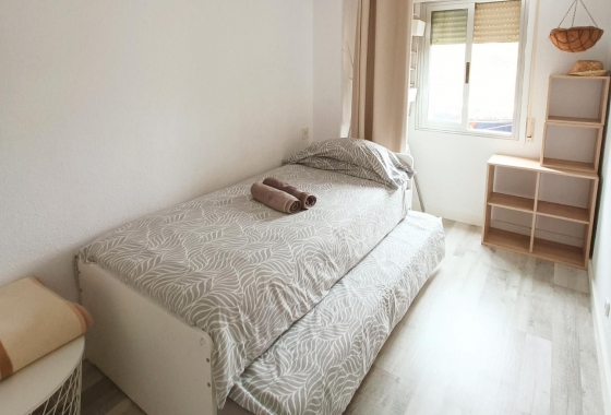 Resale - Apartment / flat - Alicante