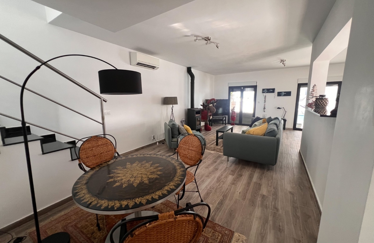 Resale - House - Orihuela Costa - Punta Prima