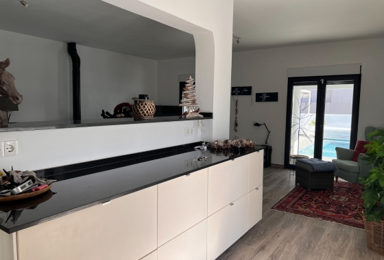 Resale - House - Orihuela Costa - Punta Prima