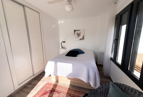 Resale - House - Orihuela Costa - Punta Prima