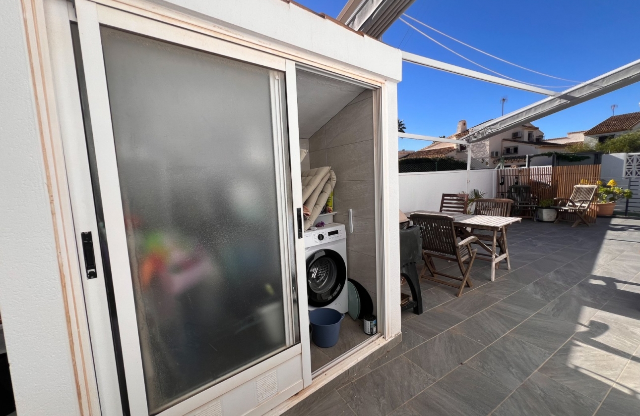 Resale - House - Orihuela Costa - Punta Prima