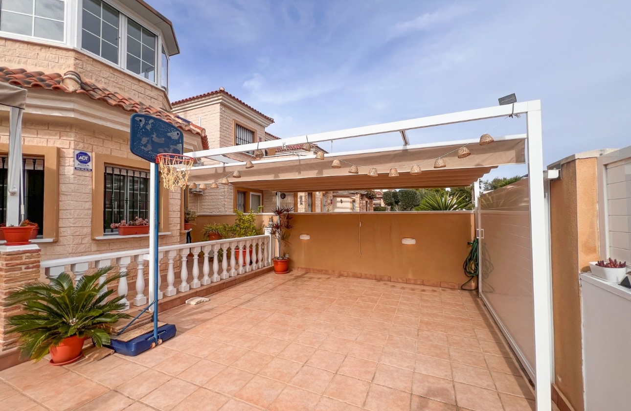 Resale - Villa - Guardamar del Segura - El Raso