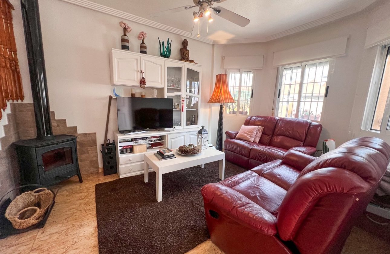 Resale - Villa - Guardamar del Segura - El Raso