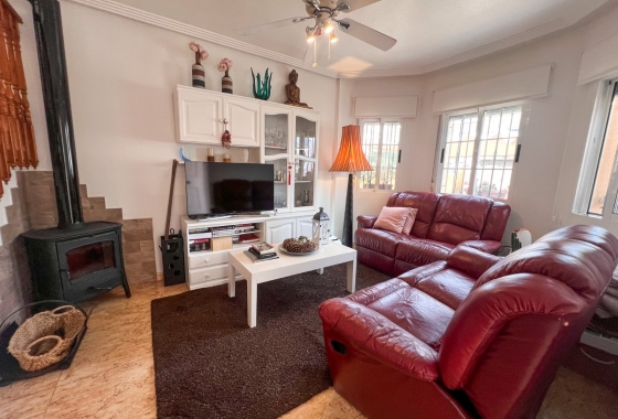 Resale - Villa - Guardamar del Segura - El Raso