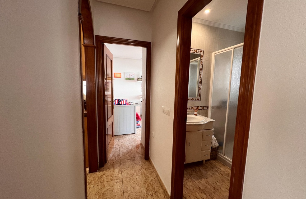 Resale - Villa - Guardamar del Segura - El Raso