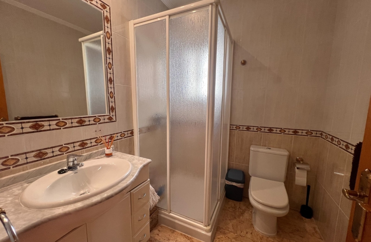 Resale - Villa - Guardamar del Segura - El Raso