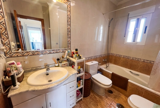 Resale - Villa - Guardamar del Segura - El Raso