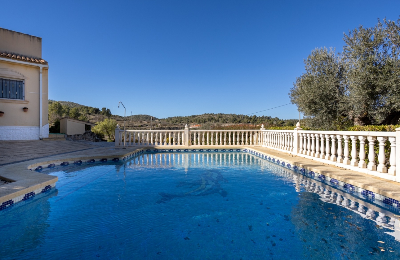 Herverkoop - Finca / Country Property - La Zarza