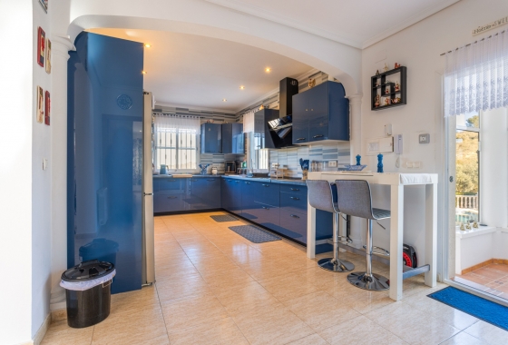 Herverkoop - Finca / Country Property - La Zarza