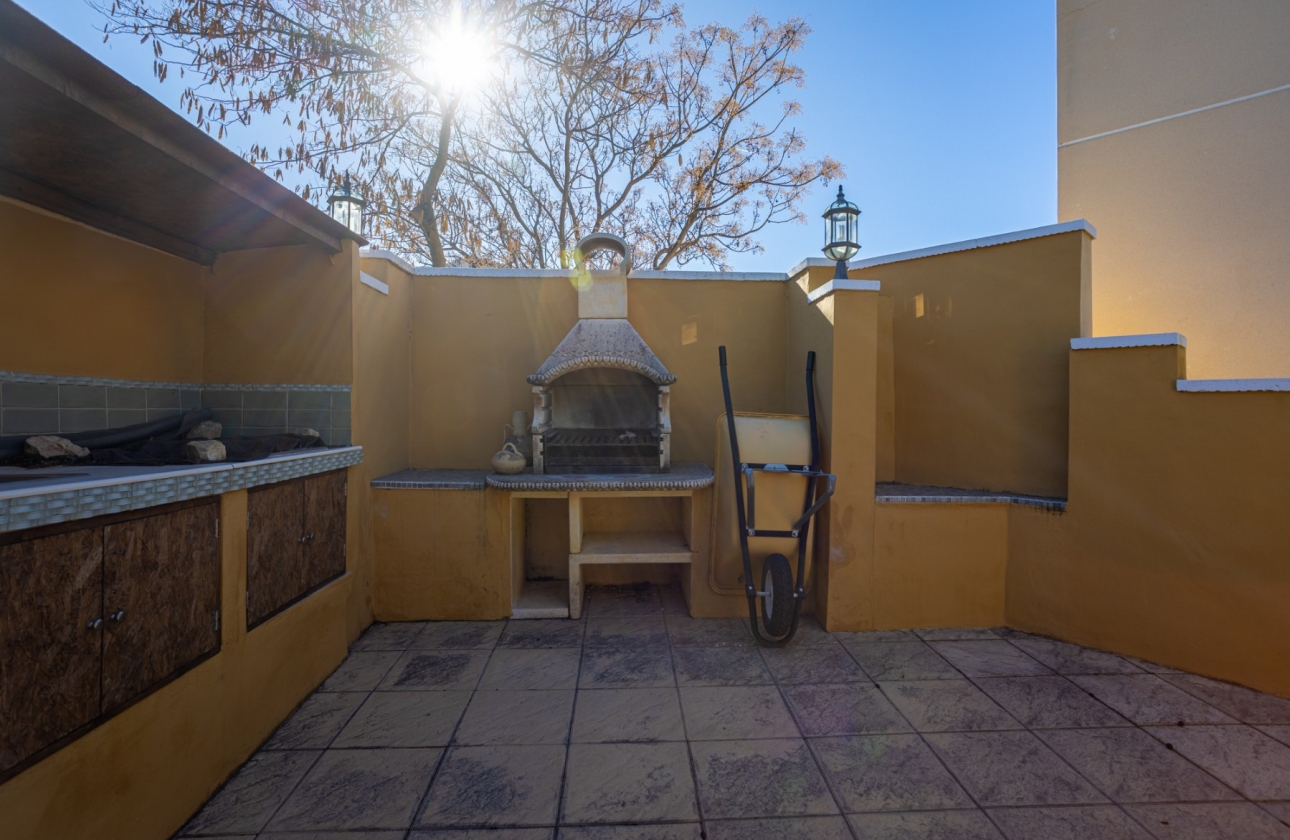 Herverkoop - Finca / Country Property - La Zarza