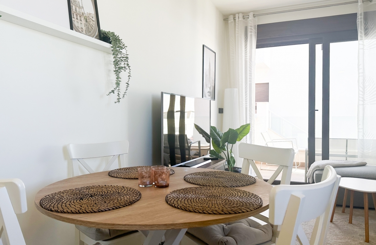 Resale - Apartment / flat - Torrevieja - Los Balcones