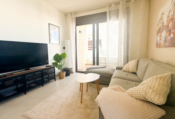Resale - Apartment / flat - Torrevieja - Los Balcones