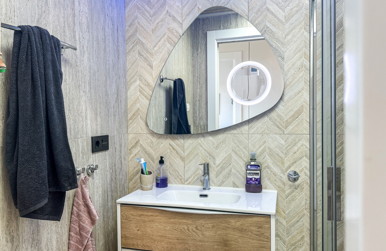 Resale - Apartment / flat - Torrevieja - Los Balcones