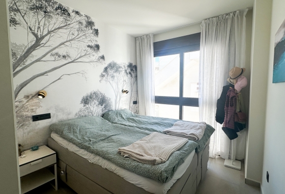 Resale - Apartment / flat - Torrevieja - Los Balcones