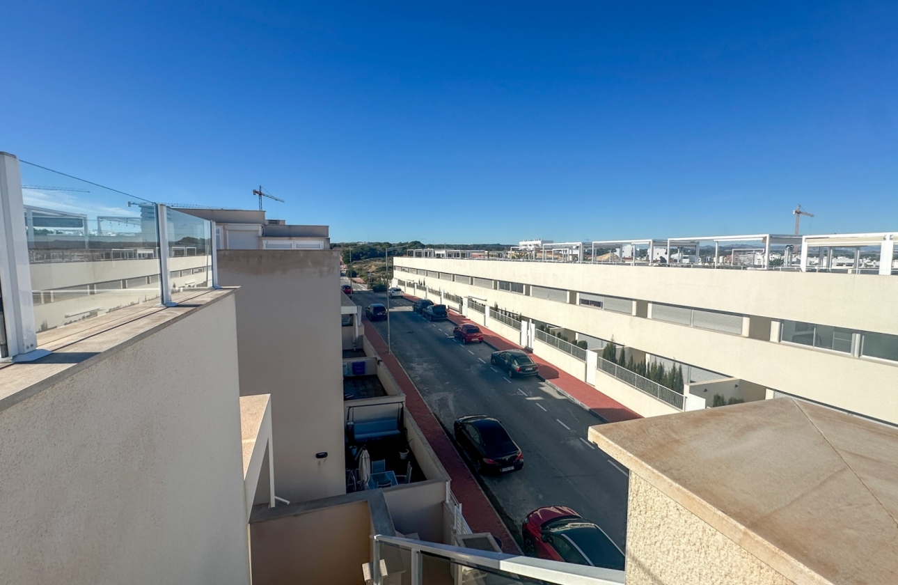 Resale - Apartment / flat - Torrevieja - Los Balcones