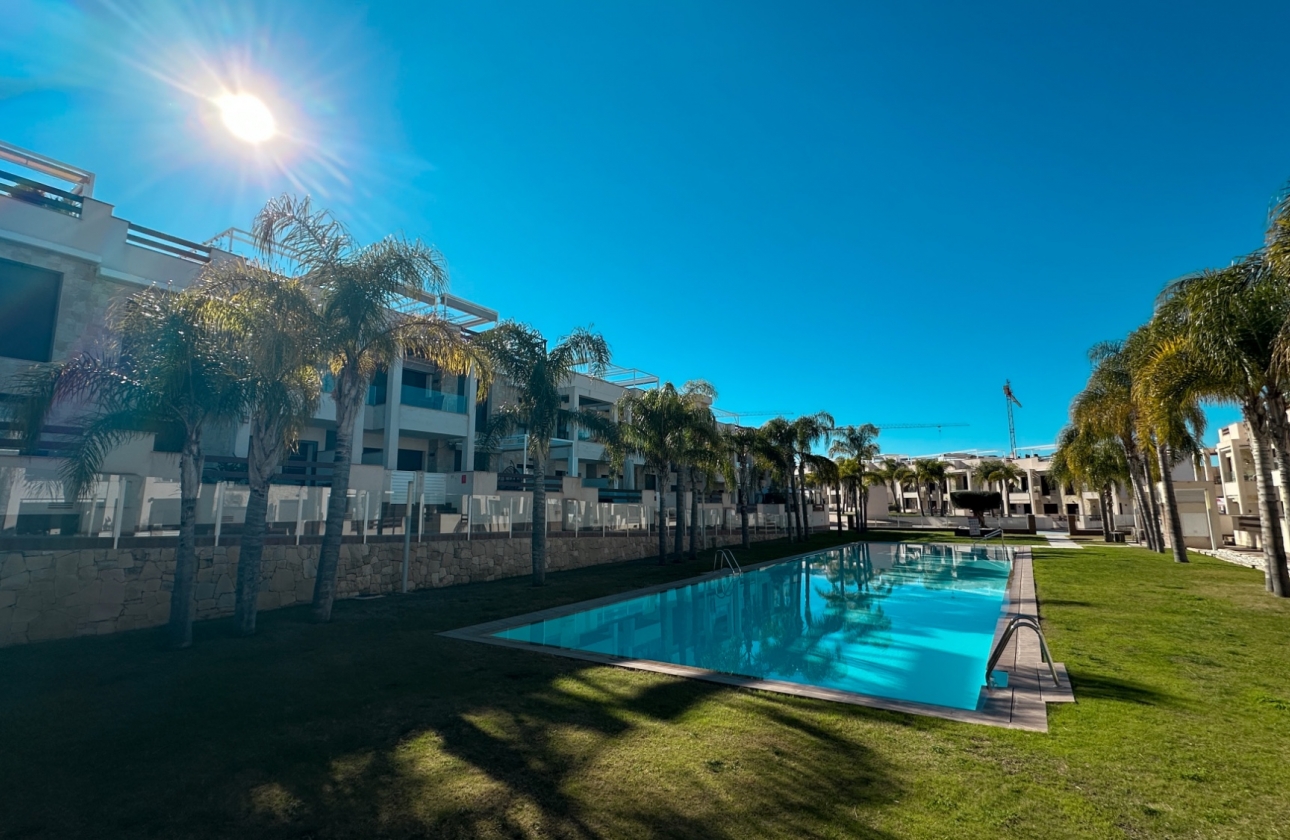 Resale - Apartment / flat - Torrevieja - Los Balcones