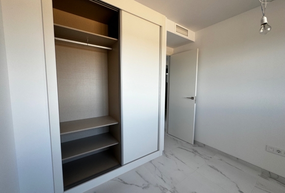 Revente - Appartement - Punta Prima