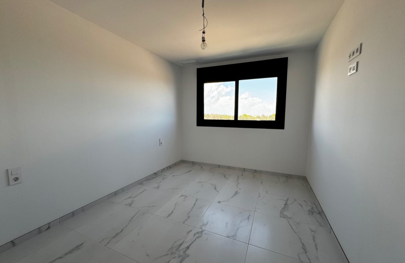 Revente - Appartement - Punta Prima