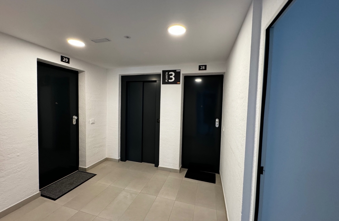 Revente - Appartement - Punta Prima