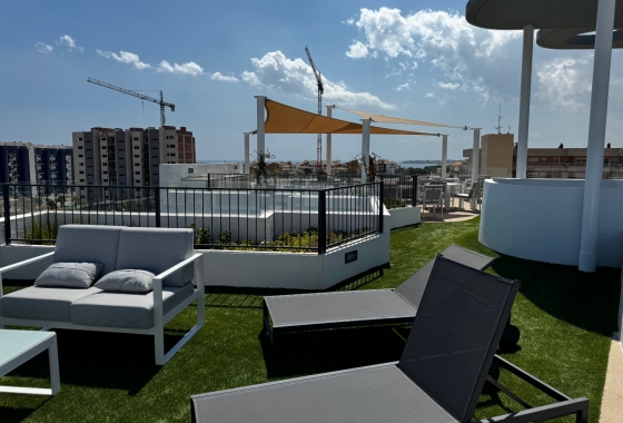 Revente - Appartement - Punta Prima