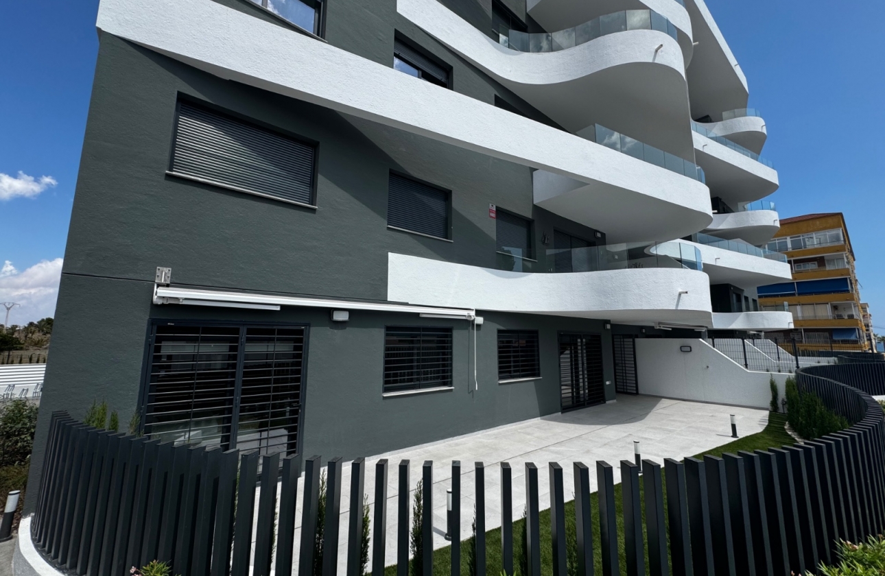 Revente - Appartement - Punta Prima