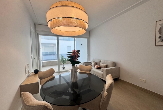 Resale - Apartment / flat - Torrevieja - Playa Los Locos