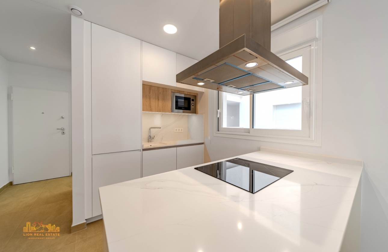 Resale - Apartment / flat - Torrevieja - Playa Los Locos